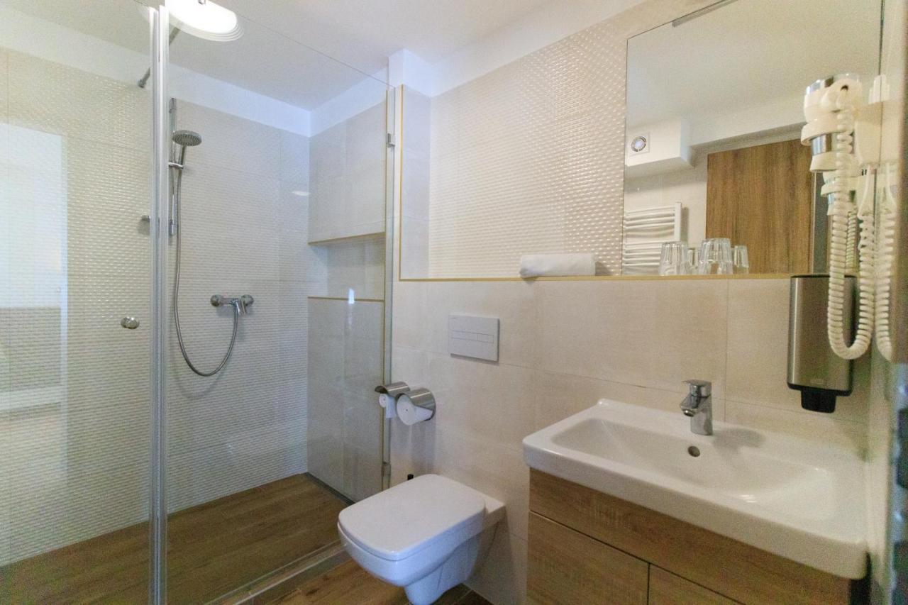 Villa Marina Inn Siófok Extérieur photo