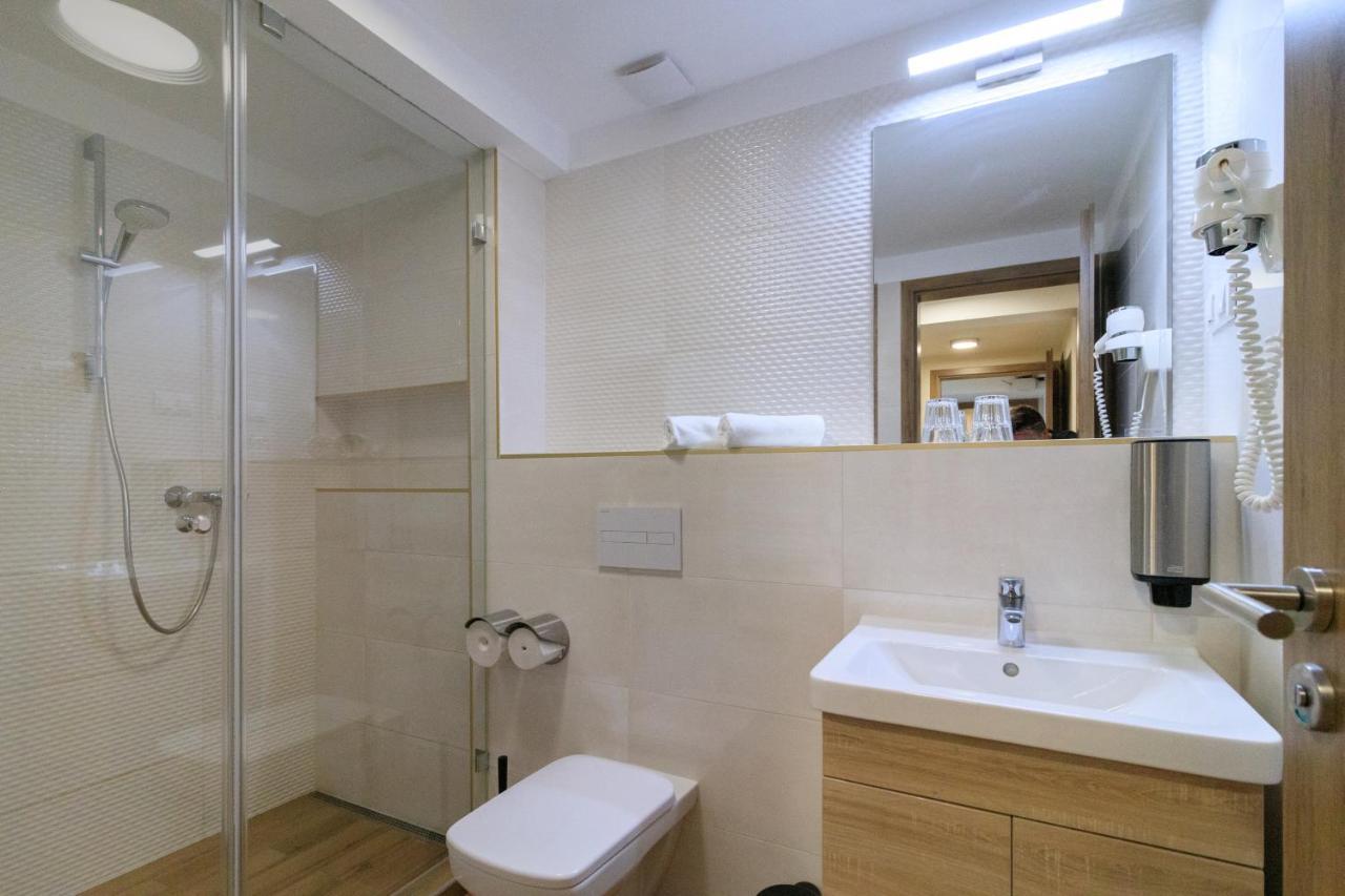 Villa Marina Inn Siófok Extérieur photo